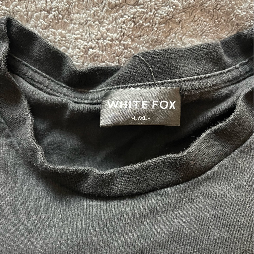 White Fox Boutique Black Tee - Short Sleeve - Picture 2 of 2